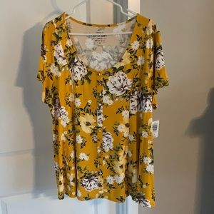 Torrid Super Soft fit ‘n flare tee